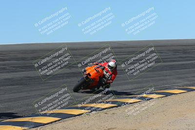 media/Mar-24-2025-Moto Forza (Mon) [[57ce5c5cff]]/1-Advanced Group/Session 2 (Bowl)/